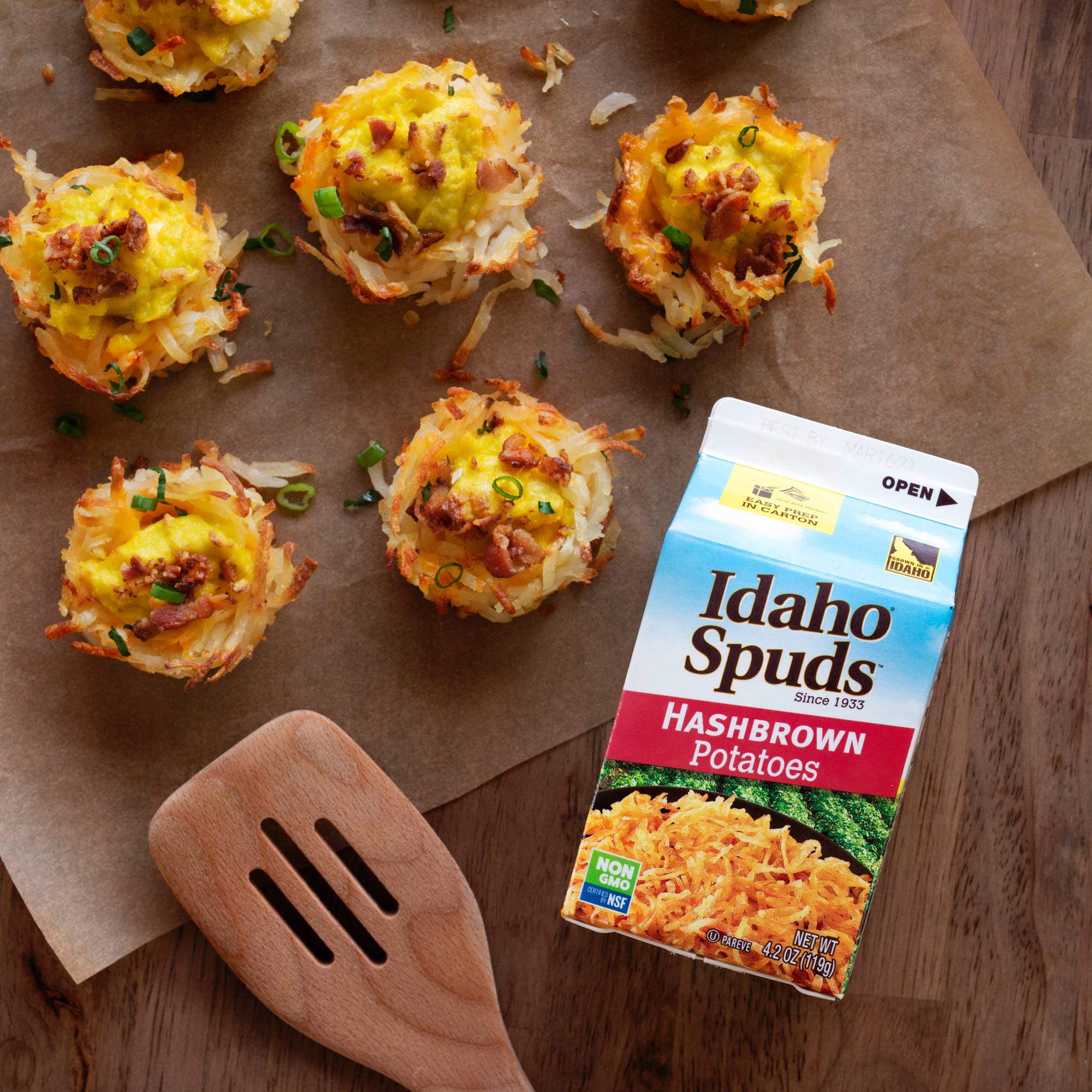 Easter Hashbrowns: Hashbrown Nests with Eggs & Cheese